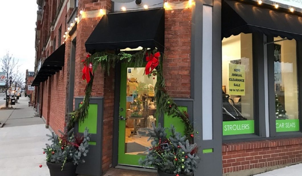 Mother & Earth Baby Boutique in Old Town - Lansing - Final
